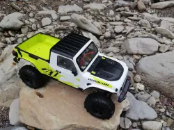RC HARD BODY JEEP J6 SCALER 313MM MST TRX4 AXIAL