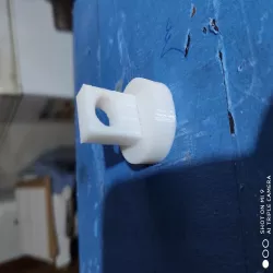 magnet coat hanger