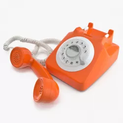 Fashioned Rotary Dial Phone 3d model