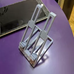 Flat folding iPad mini stand