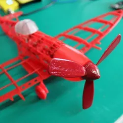 Propellers for rubber band models and planes