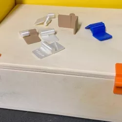 Basic 1" Hinge
