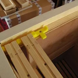 Beehive broodbox frame spacers - Simplex