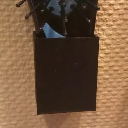 Comb holder