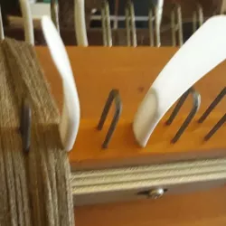 Direct warping yarn guide
