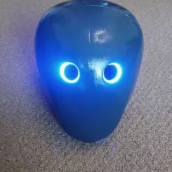 Isaac helmet (The Orville)