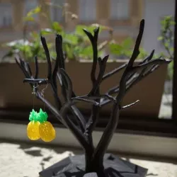 jewelry tree