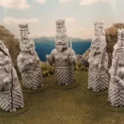 Jungle statue - godess of war