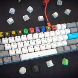 Pac-Man Cherry MX Keycaps
