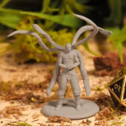 Simic Hybrid - Tabletop Miniature