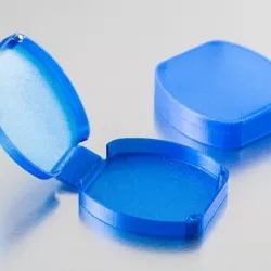 Clamshell Case