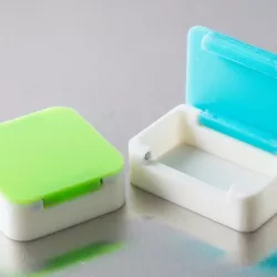 Customizable Magnetic Hinge Box