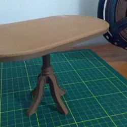 Dolls Table