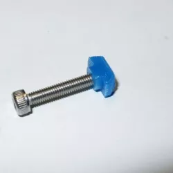 Hammer nut for 20x20 extrusion.