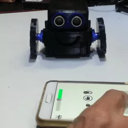 How to make a little robot controlled by smartphone