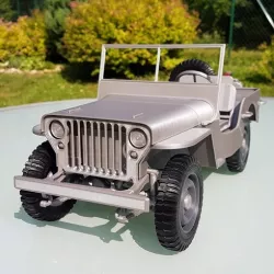 Jeep Willys - detailed 1:9 scale model kit
