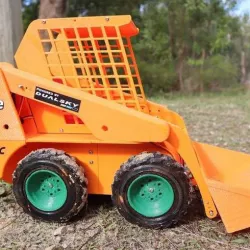 RC BOBCAT SKID STEER ULTRA RC
