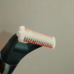 Remington Durablade trimmer 2 sided combs