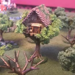Tree House, Wargames tree Building Feature Terrain - 15mm