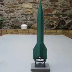 V2 A4 fuse