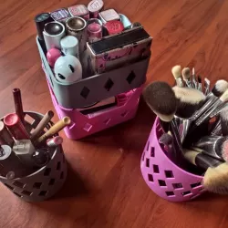 complete set of containers with rhombus