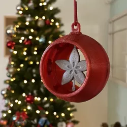 Snap Fit Ornament with Spinner Inserts