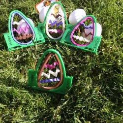 3D printed spinning Easter egg
