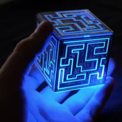 Alien Cube