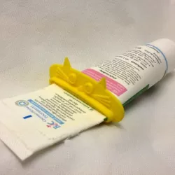 Cat Paste Pusher
