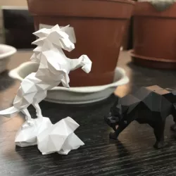 Low-poly unicorn