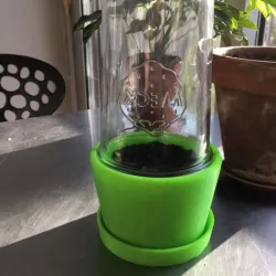 Mini greenhouse pot