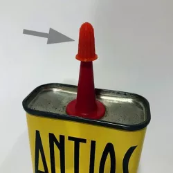 Oil Can Cap