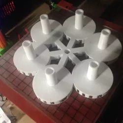Thread spool holder