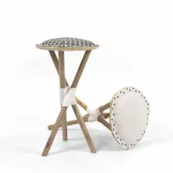 Acolyte Stool