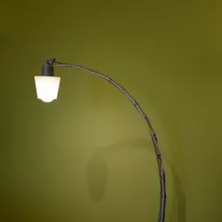 Adjustable lamp - with vertebrae