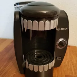 Alien coffee machine
