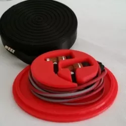 Fully Enclosed Earbud Case