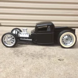 Hotrod wheel and tyre sets