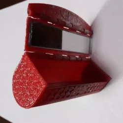 Lipstick box with mirror