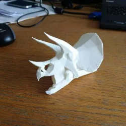 Low Poly Triceratops Skull Flash Hider
