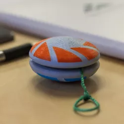 Multi-Color Yo-yo / Yoyo (v1)
