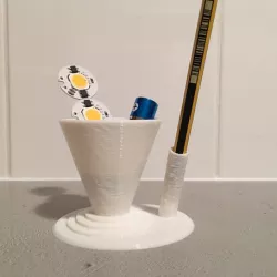Paperclip Pen Case / Holder for Desk