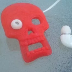 Red Skull II - plus pendant version