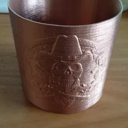 Skull pen holder