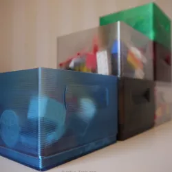 Stacking box