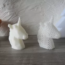 Unicorn - Low Poly / Voronoi