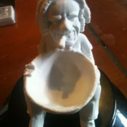 Ashtray Bob