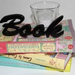 Book - Lettering / Stand / Decor