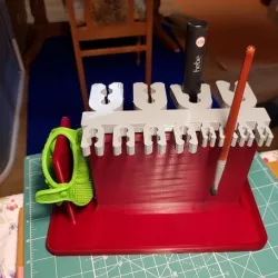 Cosmetic brush dryer
