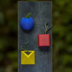MAGS - Magnetic Flower Pots